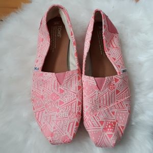 Toms Pink and White Tribal Print